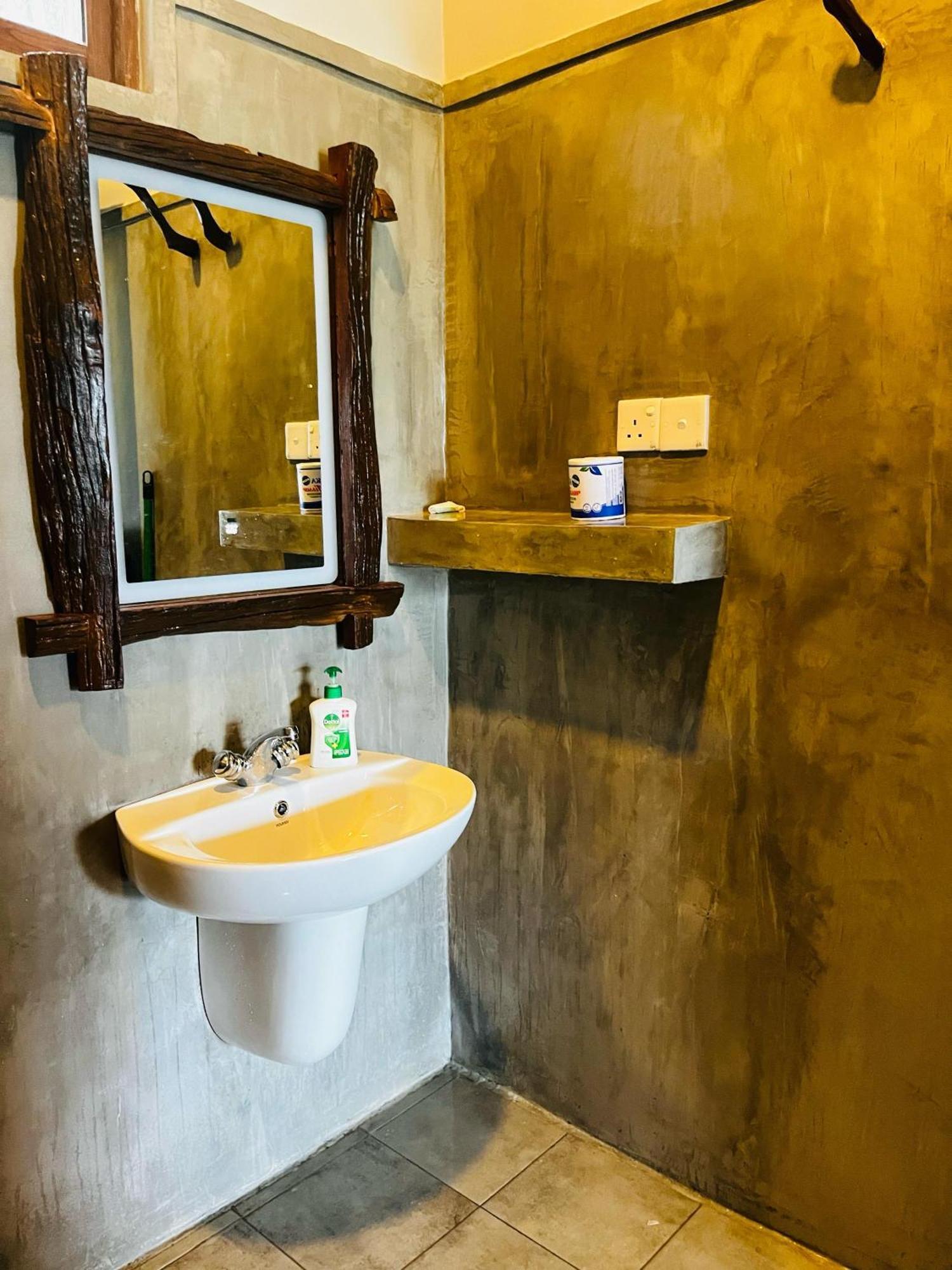 Gaia Ella Ecolodge And Yoga Centre Luaran gambar